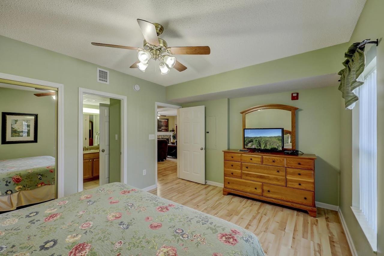 Star Gazing Whispering Pines 644 Appartement Pigeon Forge Buitenkant foto