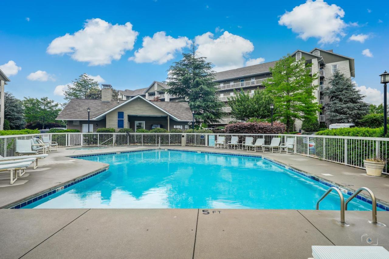 Star Gazing Whispering Pines 644 Appartement Pigeon Forge Buitenkant foto