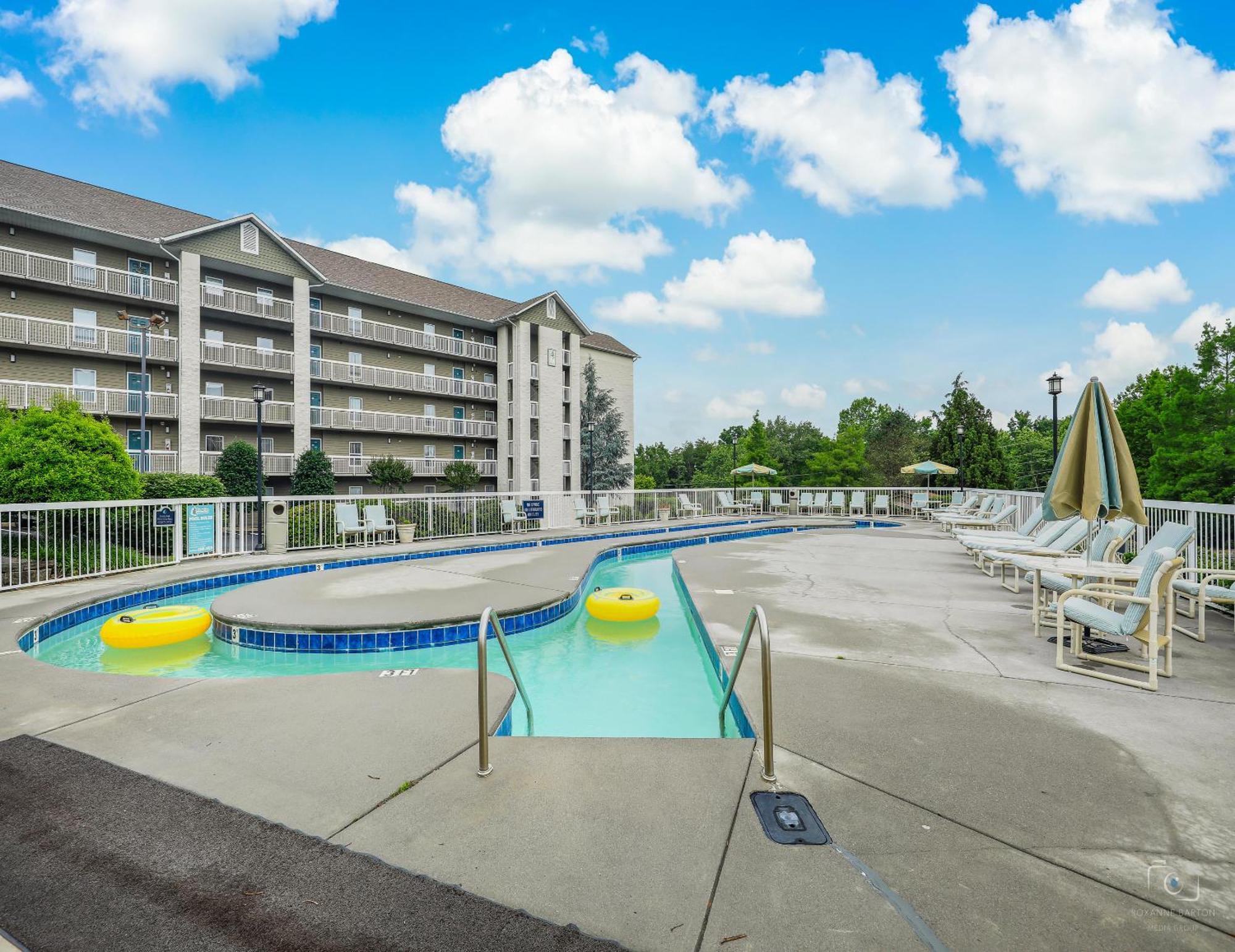 Star Gazing Whispering Pines 644 Appartement Pigeon Forge Buitenkant foto
